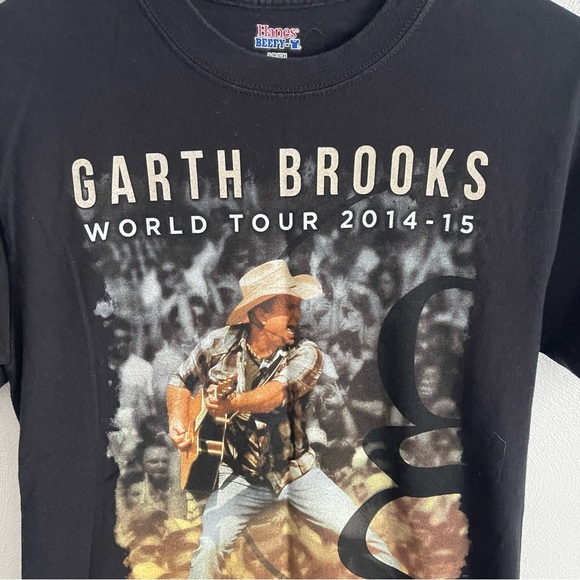 Hanes Garth brooks world tour 2014-2015 tee shirt sleeve size small - Picture 4 of 9